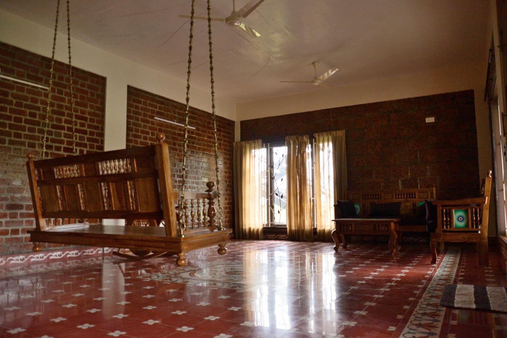 Lakshmi Illam Near Isha Yoga Adiyogi Apartment Alandurai Exterior photo